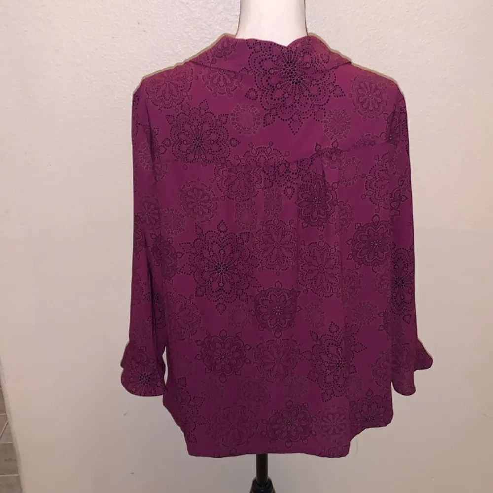 Covington  purple ruffle sleeve Diamond button floral pattern button down blouse - Image 7
