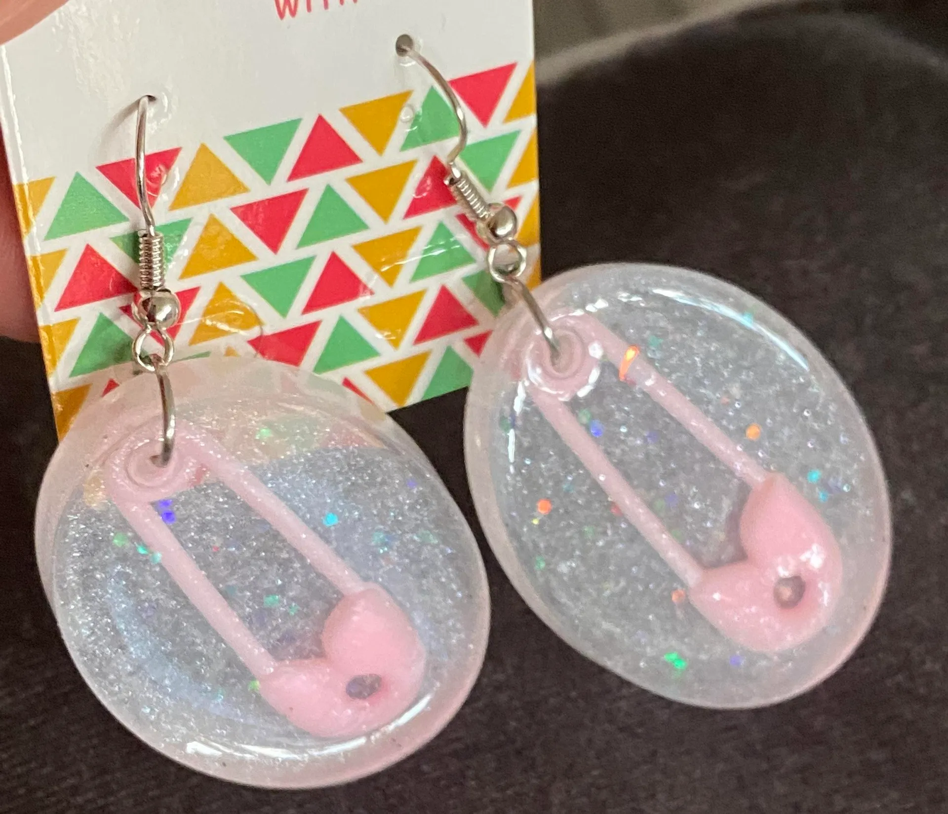 New fashion Pink Safety Pin Earrings - Image 2