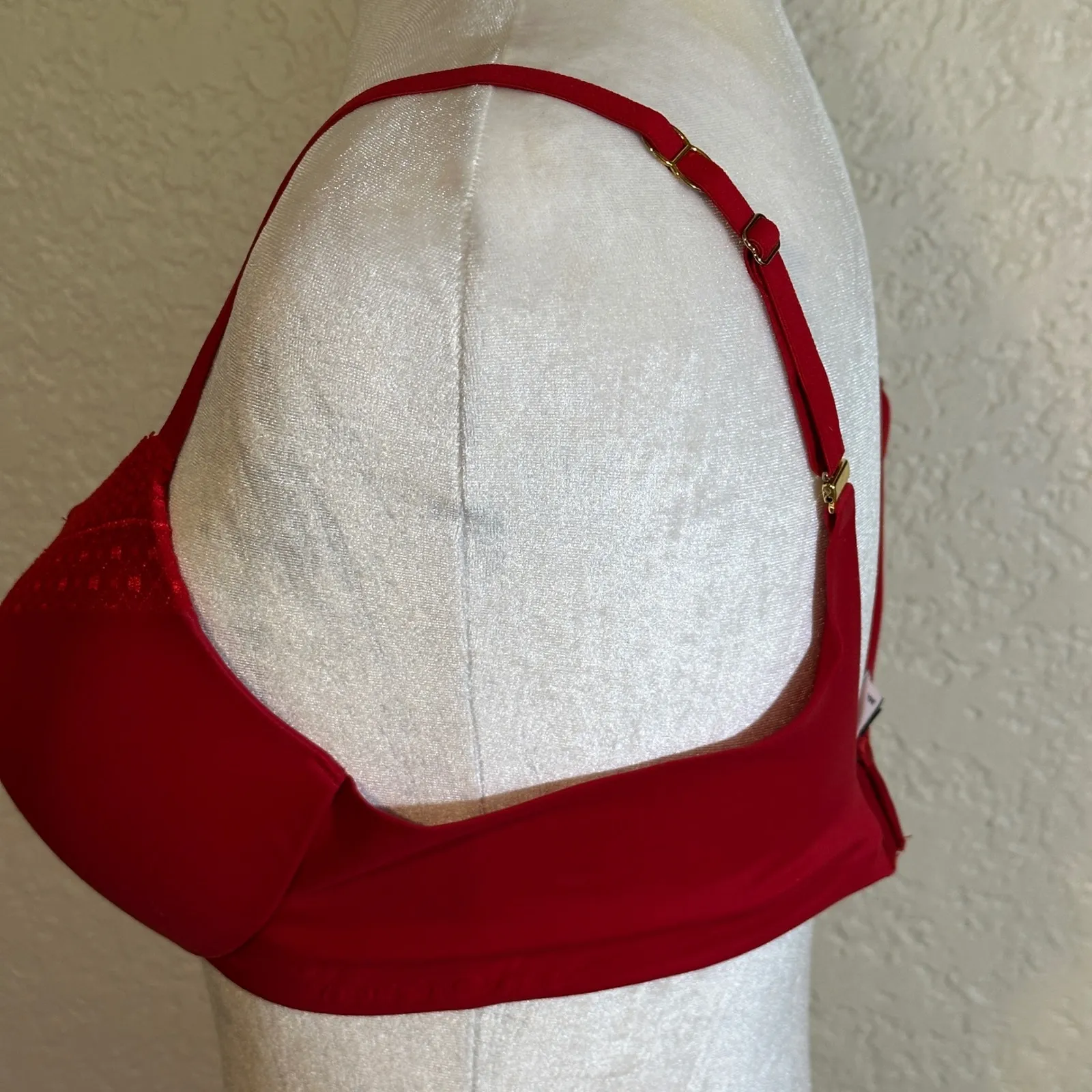 Victoria's Secret Incredible Lined Demi Bra Red Size 36C Valentines Romantic - Image 5