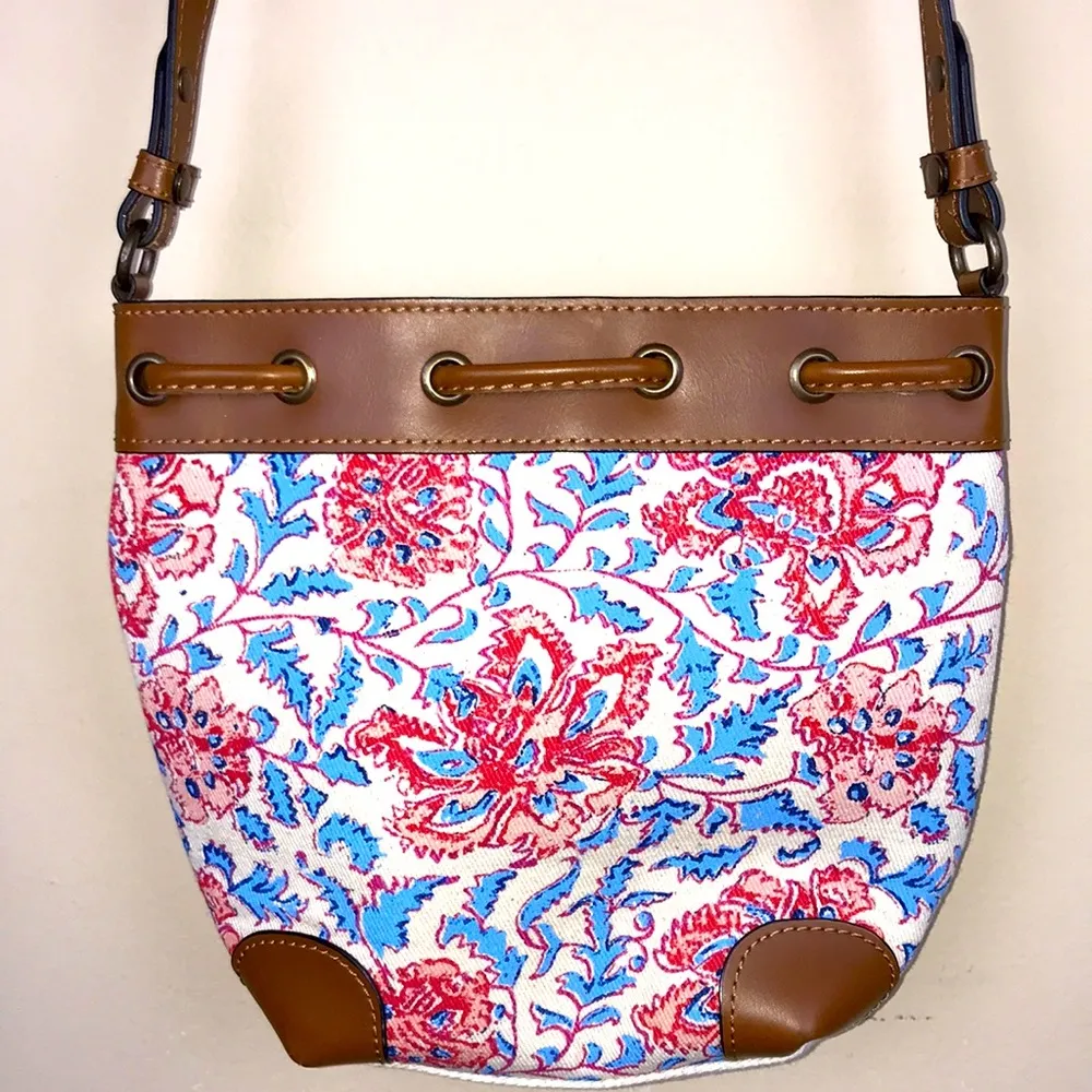 Urban Outfitters Floral Print Vegan Leather Adjustable Strap Bucket Bag - Image 3