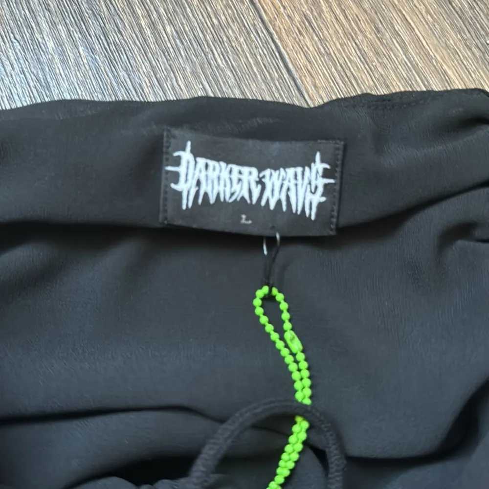 Darker Wave BLACK SKIRT Size L - Image 2