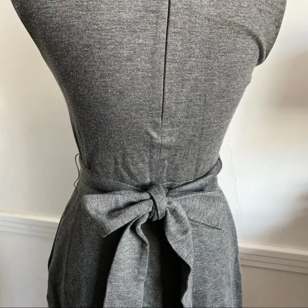 Babaton Aritzia • Heathered Grey Ranvir Tie Waist Dress - Image 4