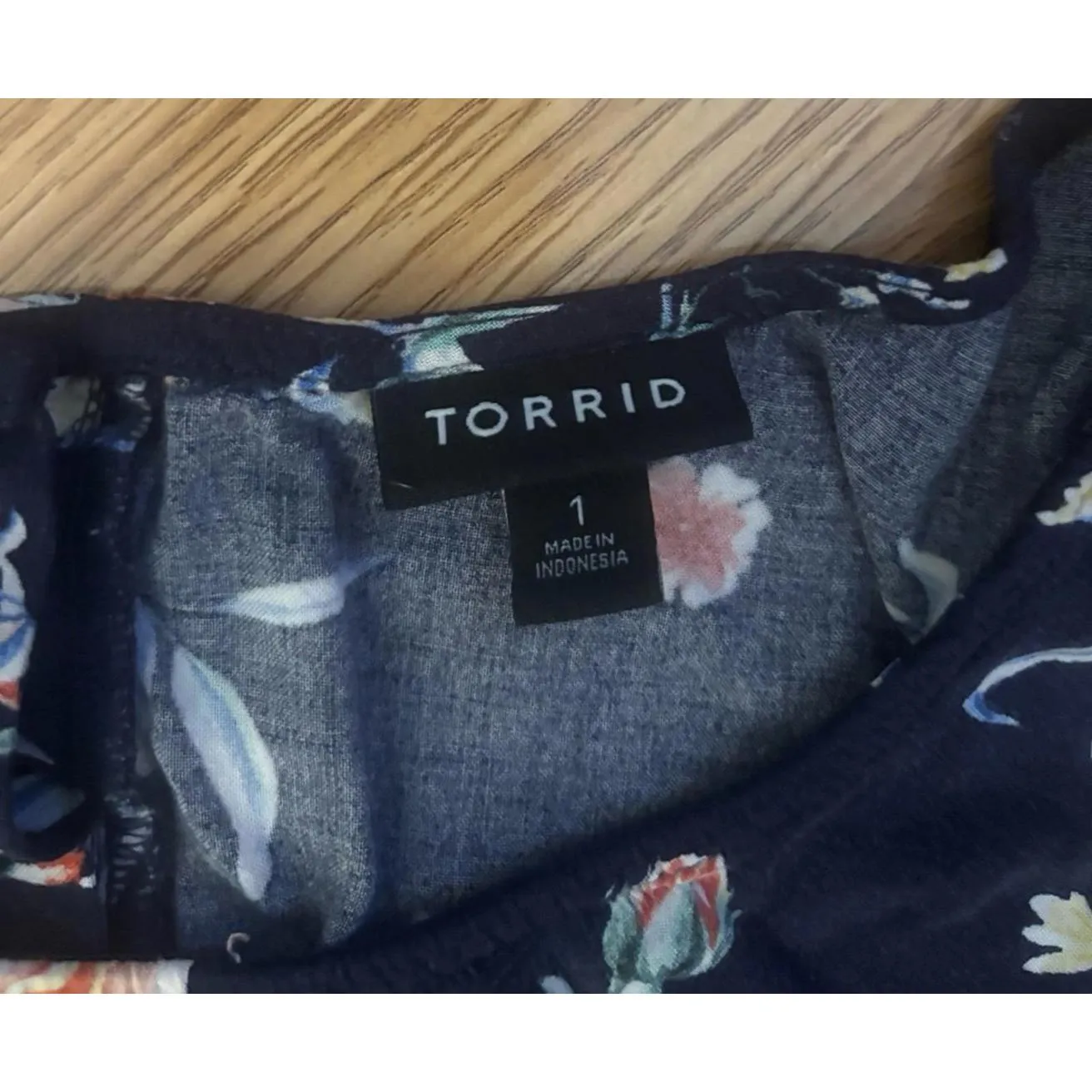 Torrid Floral Tank Top Size 1 - Image 3