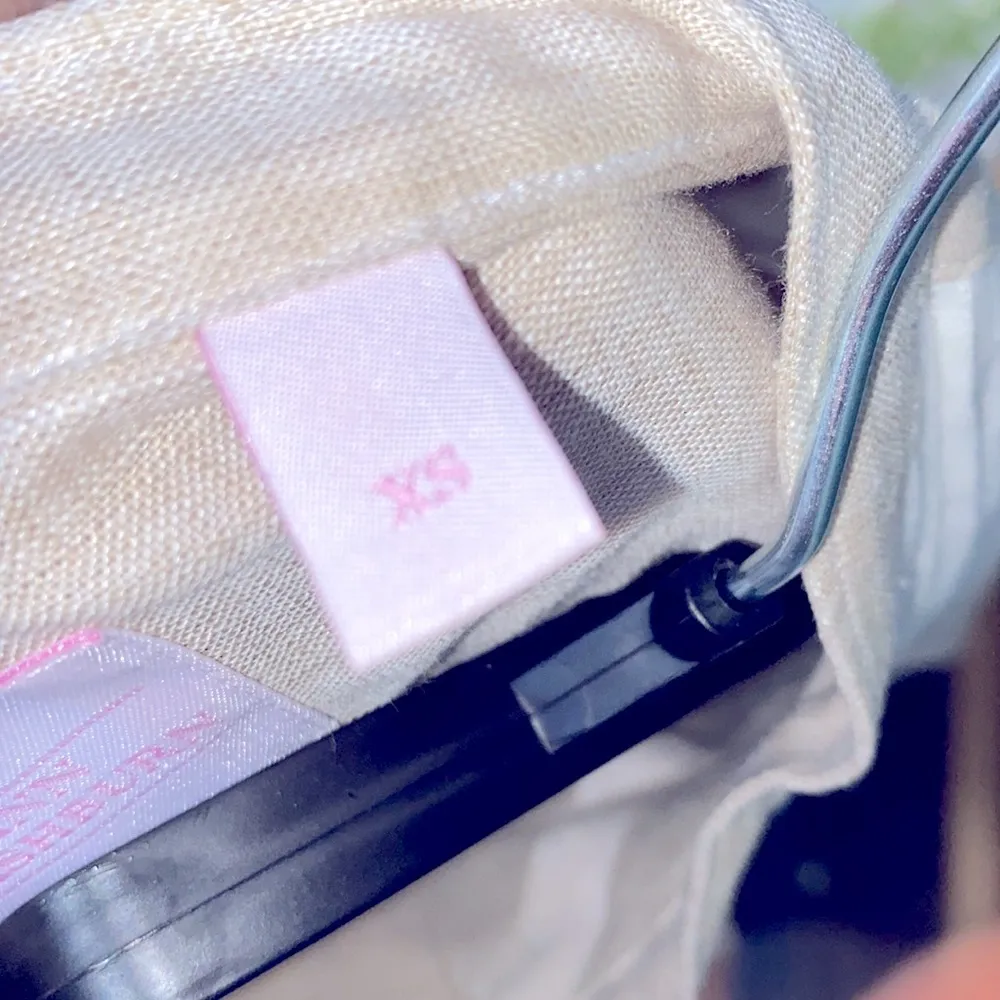 Ann Mashburn tan & white linen button down shirt linen Size extra small - Image 7