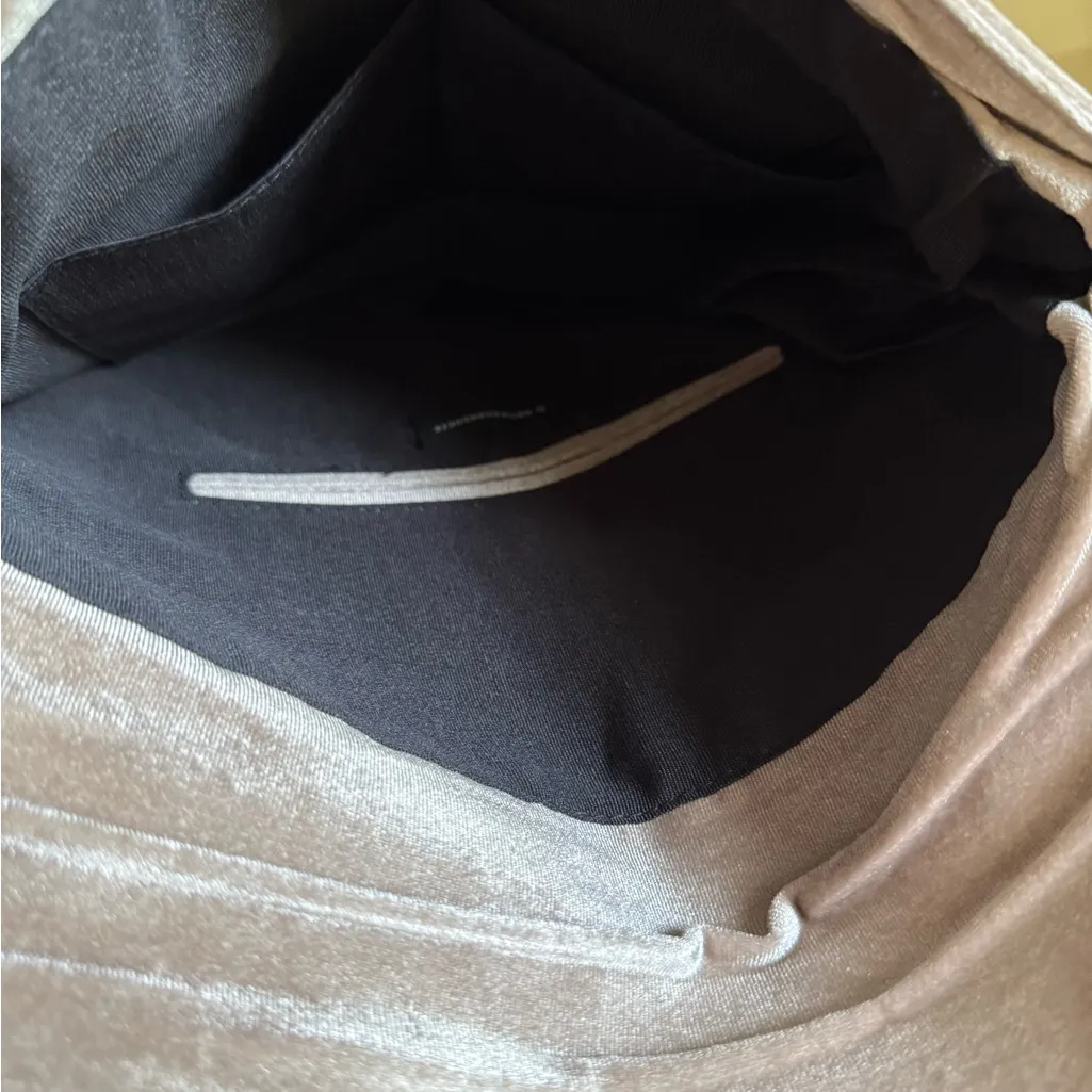 NWT | ANTHROPOLOGIE Augustina Foldover Velvet Clutch Purse Travel Tech Pouch - Image 7