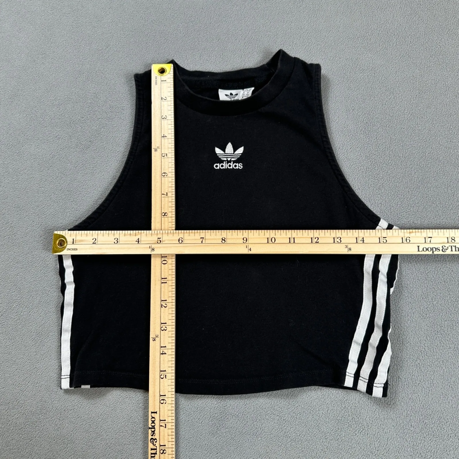 Adidas Cropped Tank Top Women's Medium Black White 3 Stripes Logo Baby Workout - Image 3