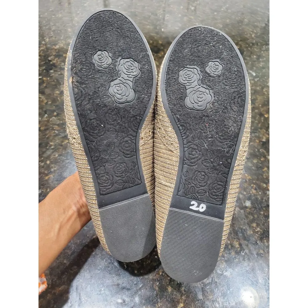 Carlos Santana Women's Metallic Upper Casual Closed Toe Flats Shoes Size 7.5 - Image 11