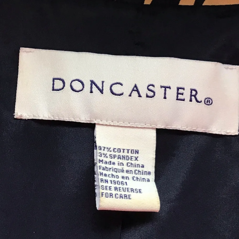 Doncaster Black & Tan Animal Print 4 Gold Metal  Buckle Buttons Wide Sleeves SZ8 - Image 10