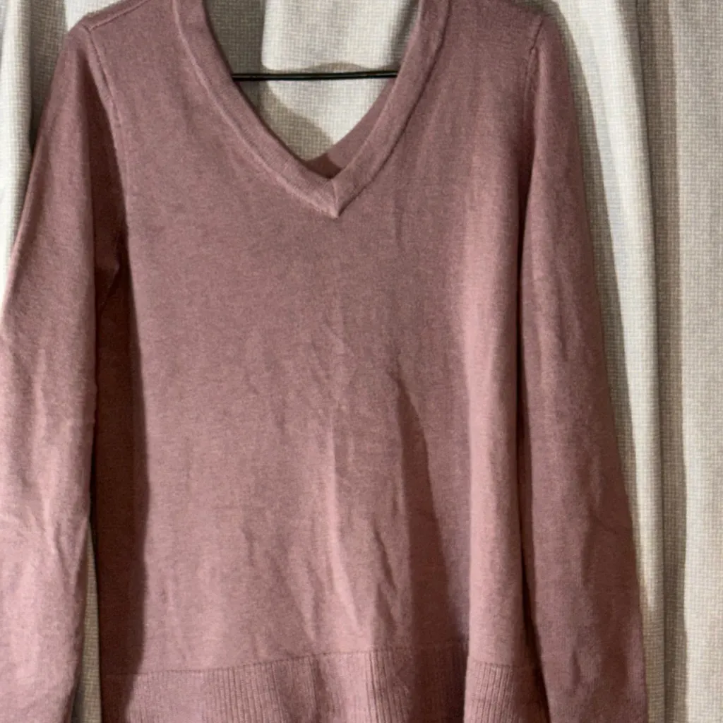 Market & Spruce  Double V-Neck Sweater in Plum Size M New Slightly Off Shoulder - Image 16