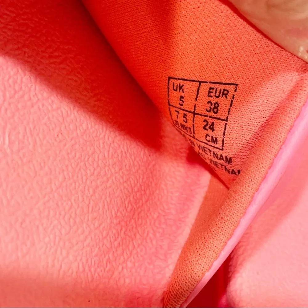 Puma Women’s Size 7.5 Bubble Gum Pink Platform Slide Sandal - Image 5