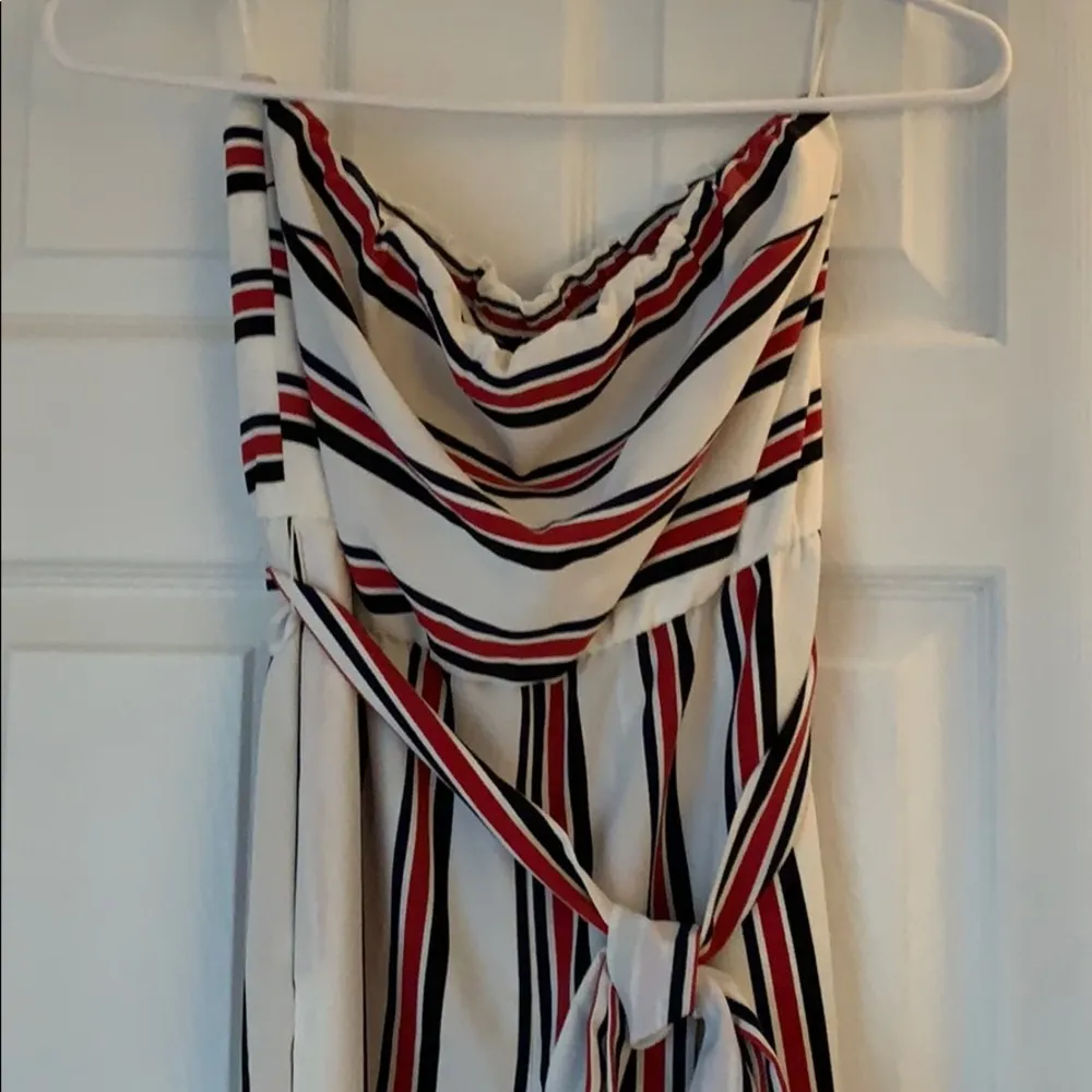 EXPRESS  strapless jumpsuit - Image 3