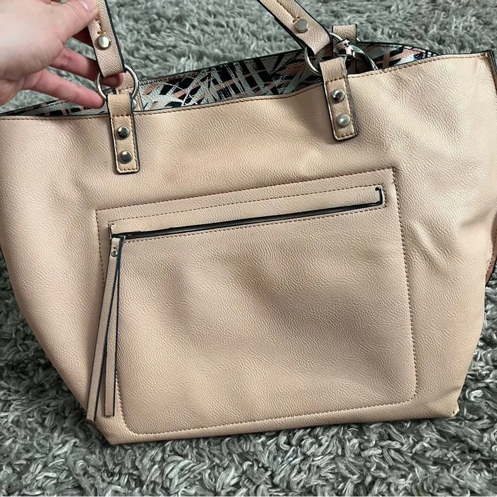 nine west shoulder tote - Image 5
