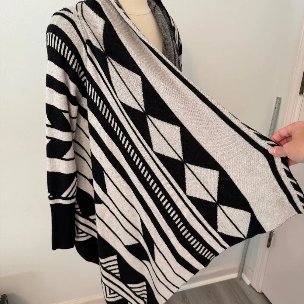 Banana Republic Black Aztec Patterned Jacquard Merino Wool Open Cardigan Small - Image 9