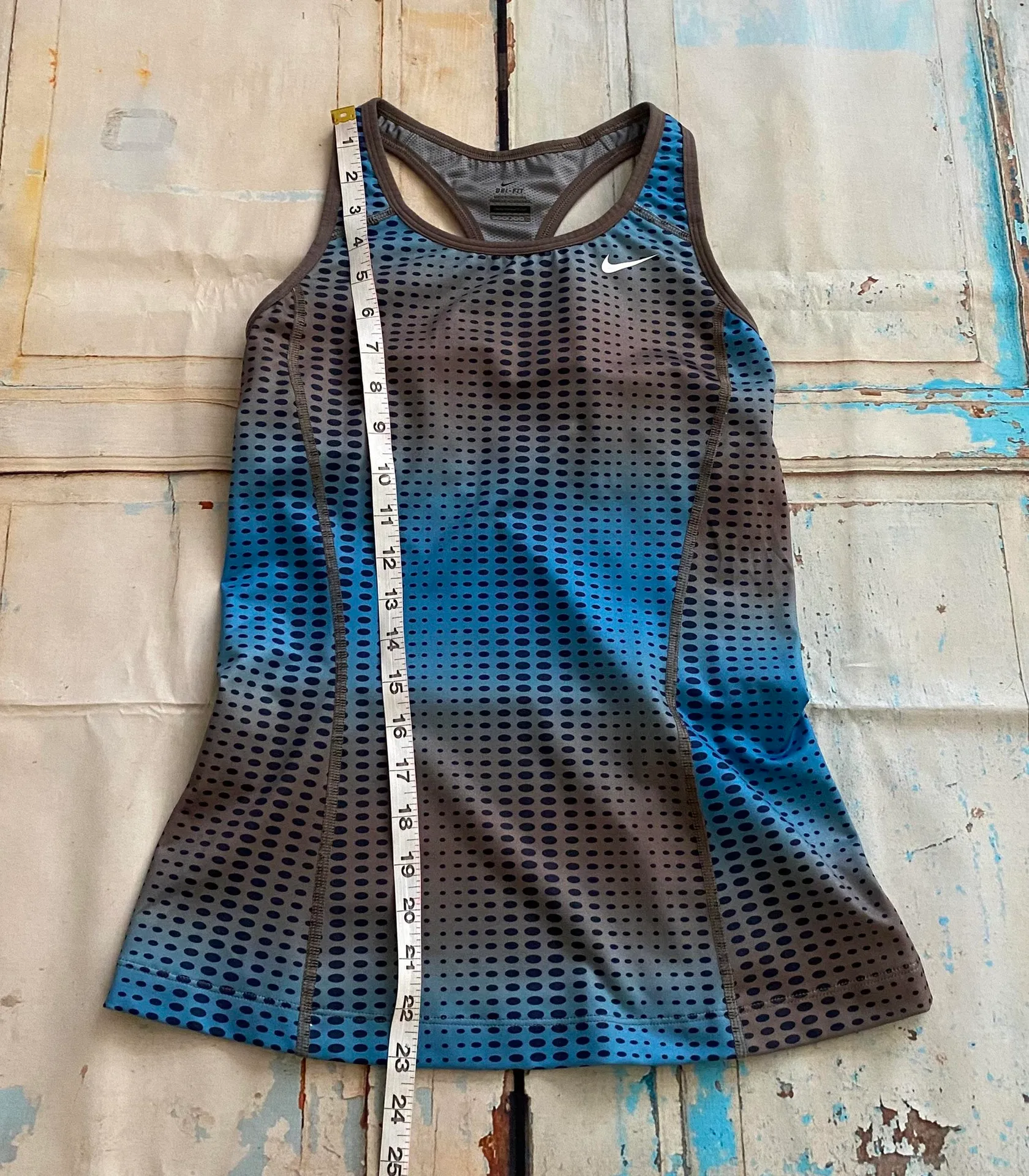 Women’s Dri Fit Training Tank Top Sleeveless Sz Small - Image 3