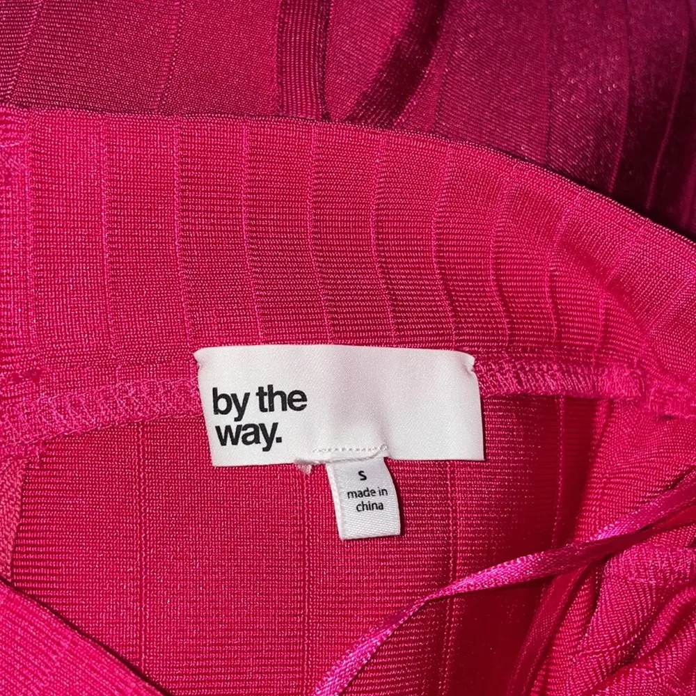 By the way. Neon Pink bodycon pencil skirt by Revolve - Image 3