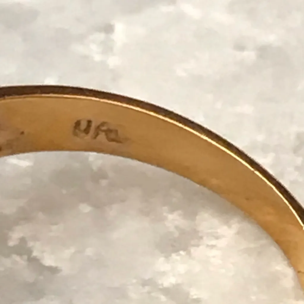 Faux Diamond Cluster Gold Tone Cocktail Ring Size 7 - Image 7