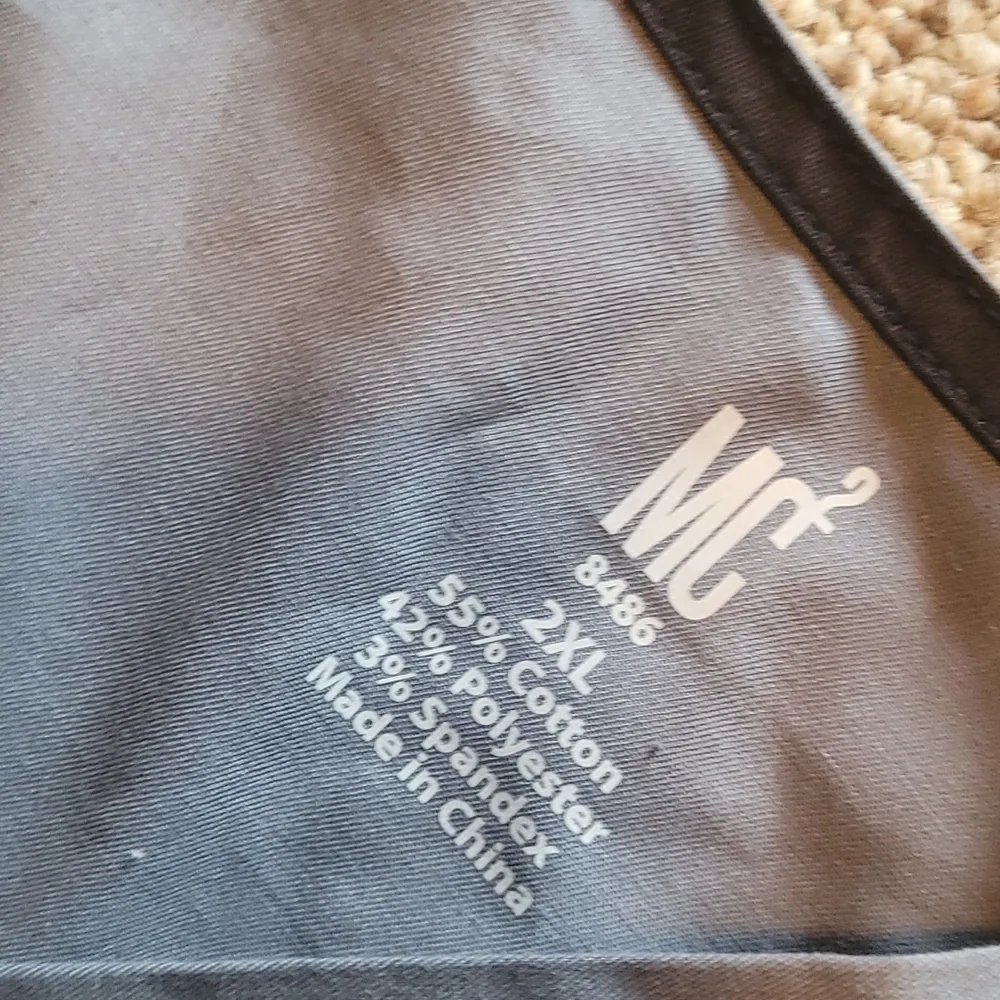 MC2 by Med Coulure Scrub Top SIZE 2XL Gray - Image 3