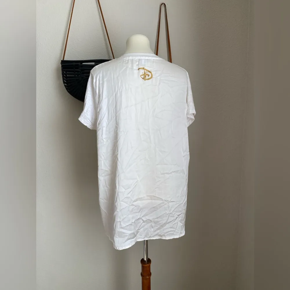 Disney Parks Gold Glitter Castle White Short Sleeve Top, Size 2XL - Image 3