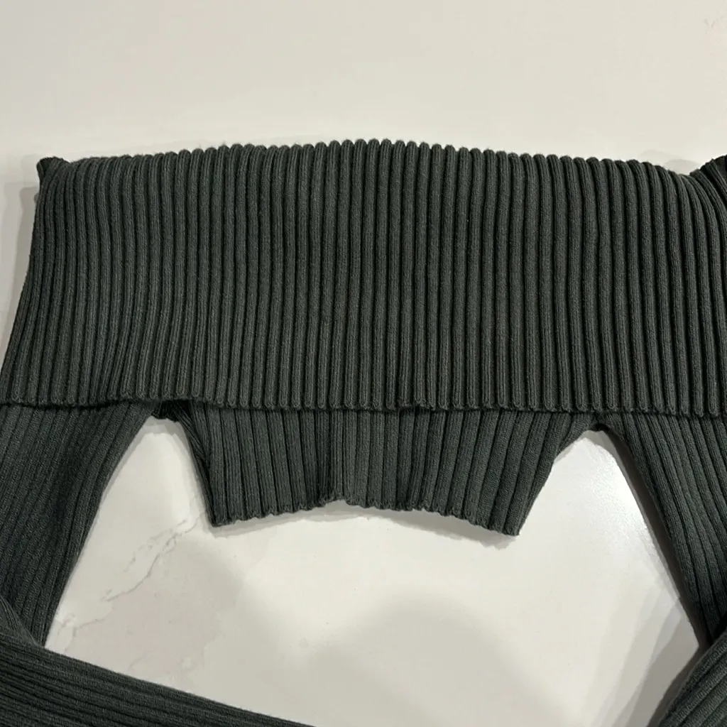 Edikted Astrea Foldover Crop Sweater Olive - Image 7