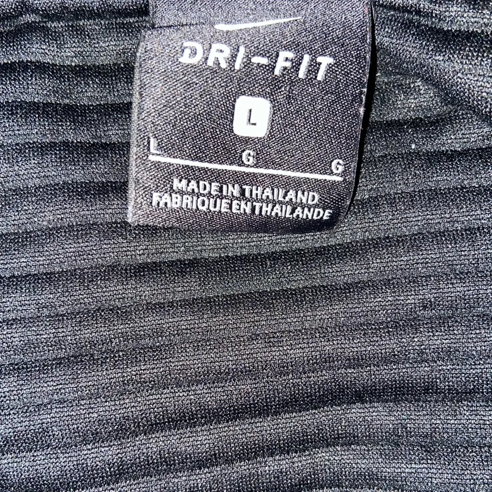 Dri-Fit Black Ribbed Crew Neck Lg Pullover JUST DO IT Sweater - Image 7