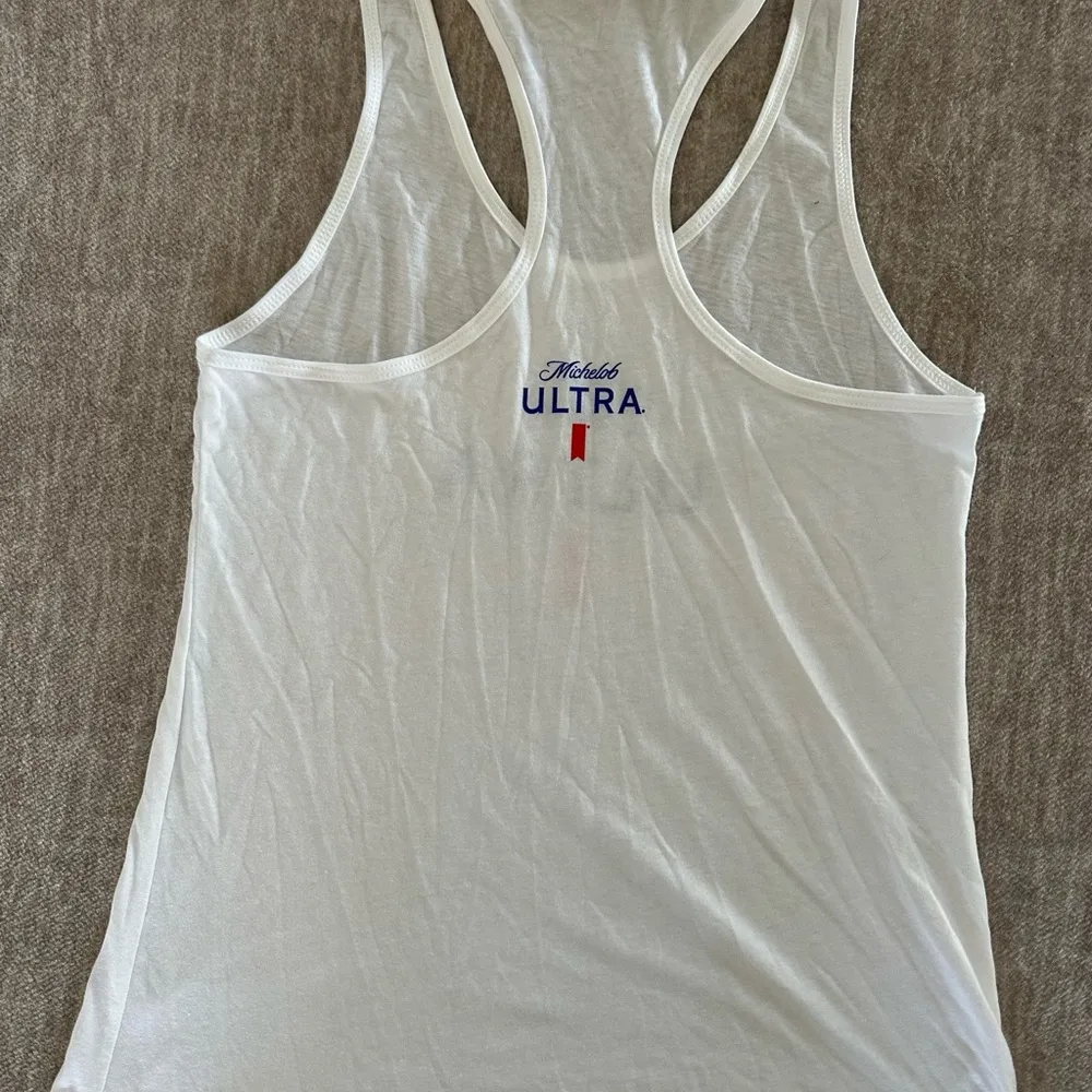 Women’s large Michelob ultra tank top White - Image 3