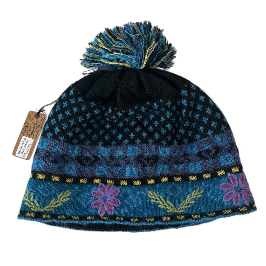 NWT Peruvian Link Alpaca Fleece Lined Pompom Hat in Blue Meadow - Image 2