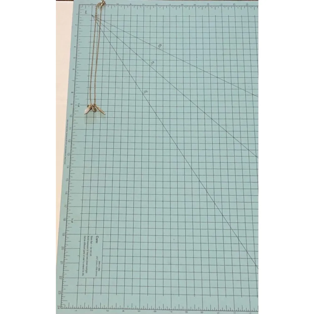 Rose Quartz Stone Cluster Necklace Gold NWOT Pink - Image 3