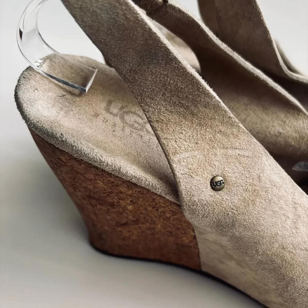 UGG Beige Suede Cork Sandals Wedge Platform Woman’s Shoe Size 9 - Image 11