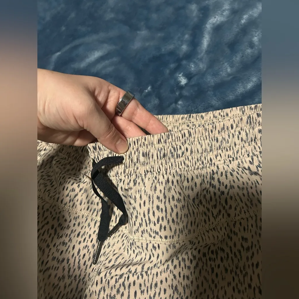 Like New Lululemon Step Lively Crop Pants - Image 6