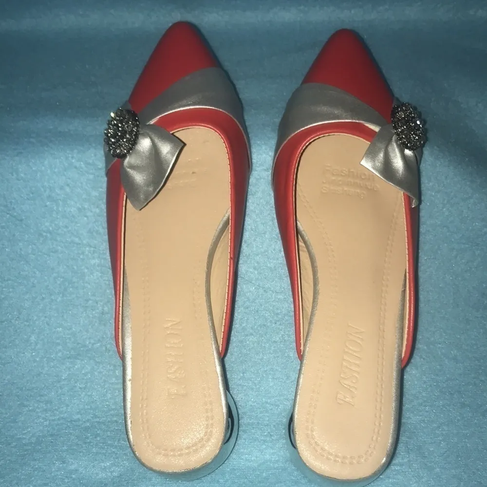 FASHION red & silver slip on leather ribbon embellished size 4 NEW Host Pick🎉🎉X2 - Image 7