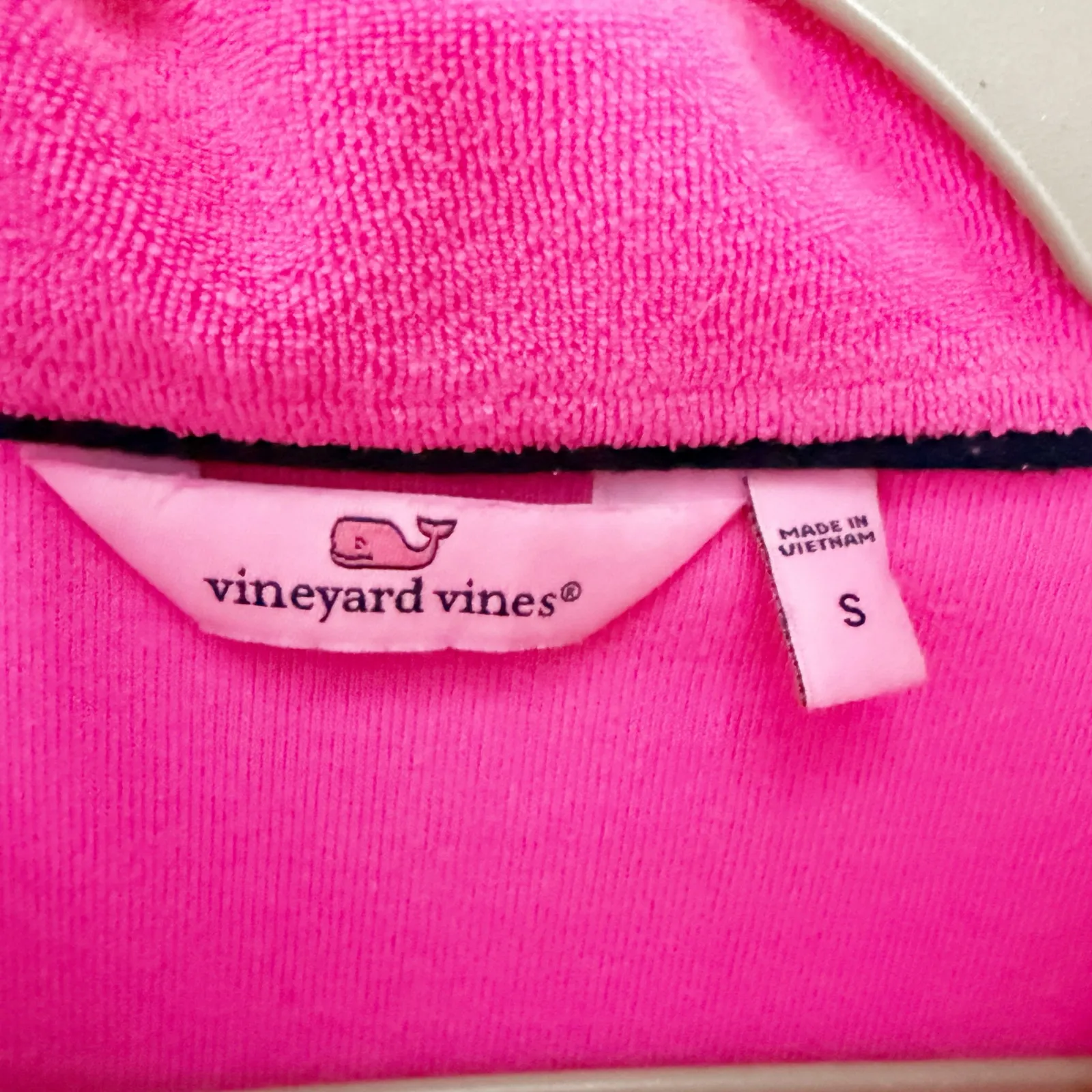 Vineyard Vines Terry Cloth Long Sleeve Polo Shirt Neon Crazy Pink Size Small - Image 3