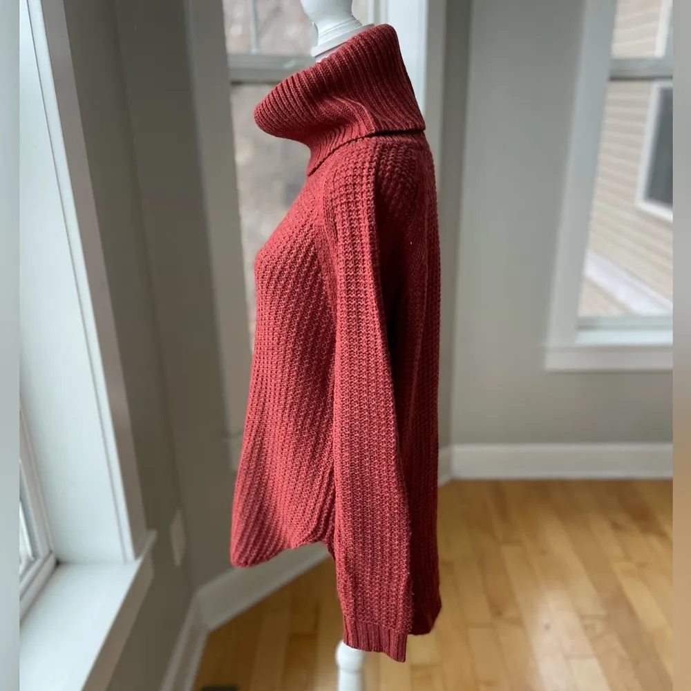 A New Day Burnt Orange Red Textured Cowlneck Round Hem Sweater Size Small - Image 2