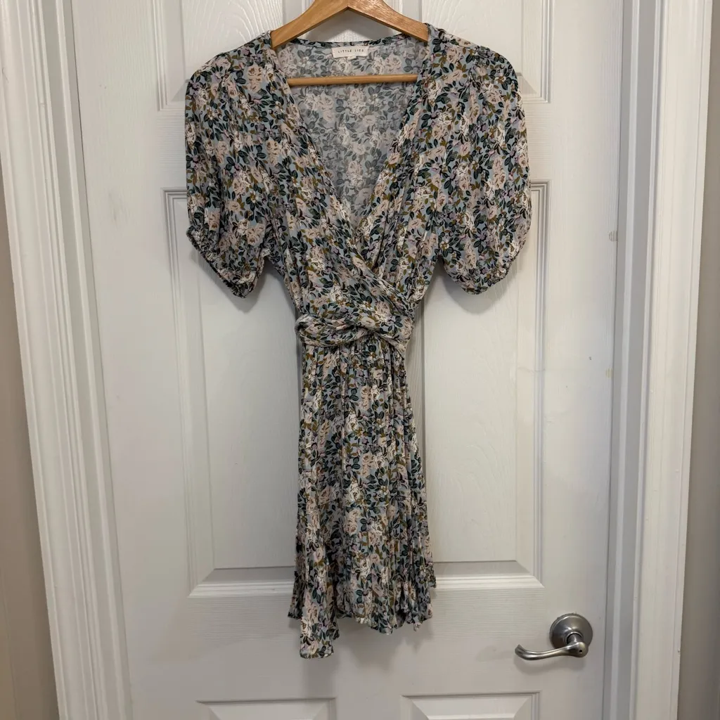 Like New Little Lies Lola Floral Mini Dress Blue Size XS - Image 5