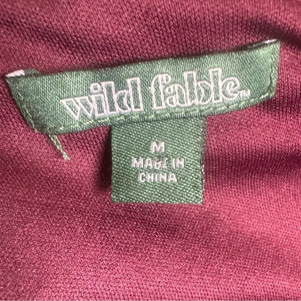 plum burgundy wine velvet ribbed crop top size medium - Image 6