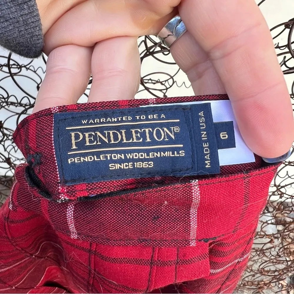 Pendleton Woolen Mills reversible red black tartan plaid pleated skirt Size 6 - Image 4