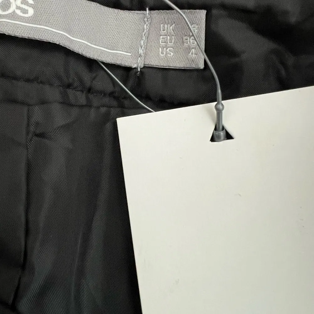 ASOS Elegant Black and Gold Animal Print Skirt size 4 NWT - Image 10