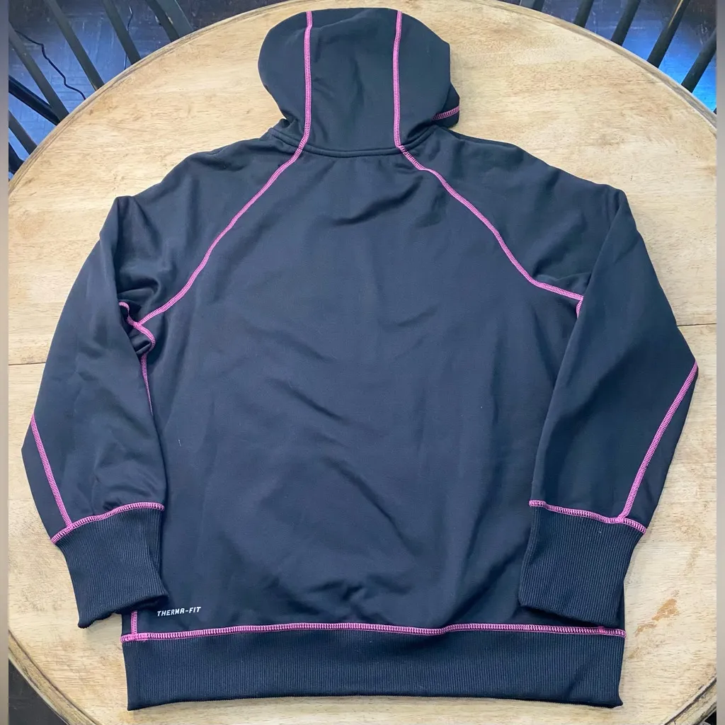 Nike Therma Fit Women’s Sz XL Black/Hot Pink Swoosh Out Pullover Hoodie - Image 6