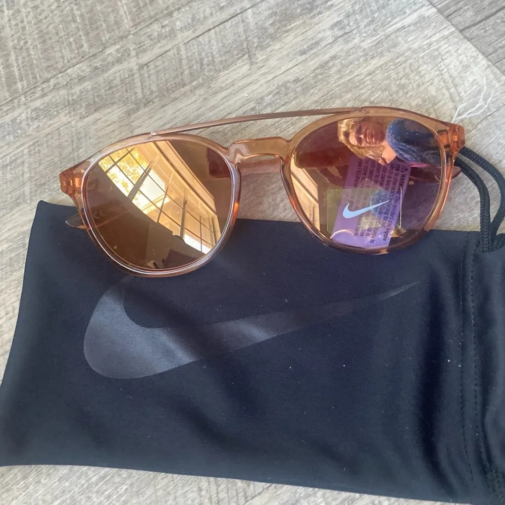 Nike  KISMET EV1203 Orange Crystal Round Sunglasses Pink Gradient - Image 7