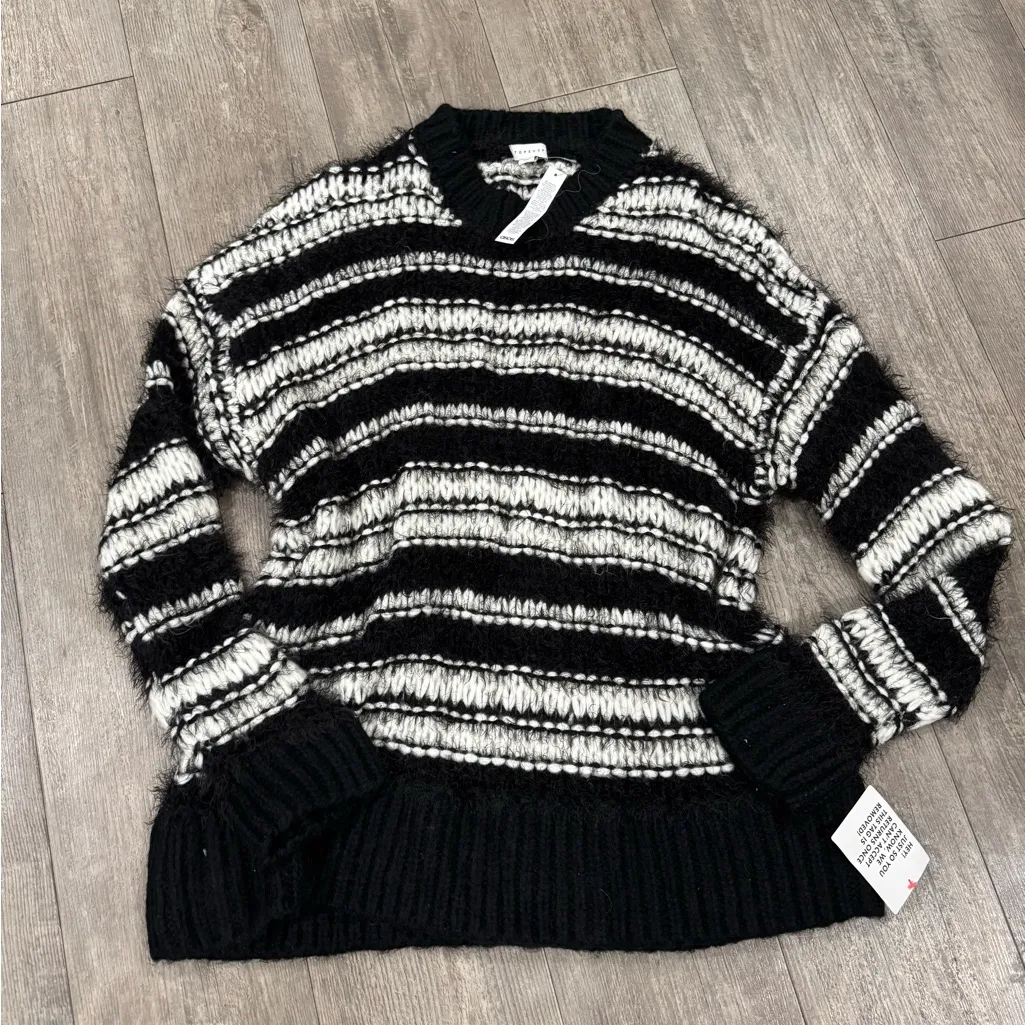 Topshop Black and White Striped Turtleneck Sweater - Image 6