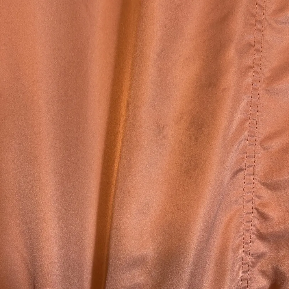 Forever 21 Plus Satin Bomber Jacket (Rose Gold/Burnt Orange Color) Size 2XL GUC - Image 7