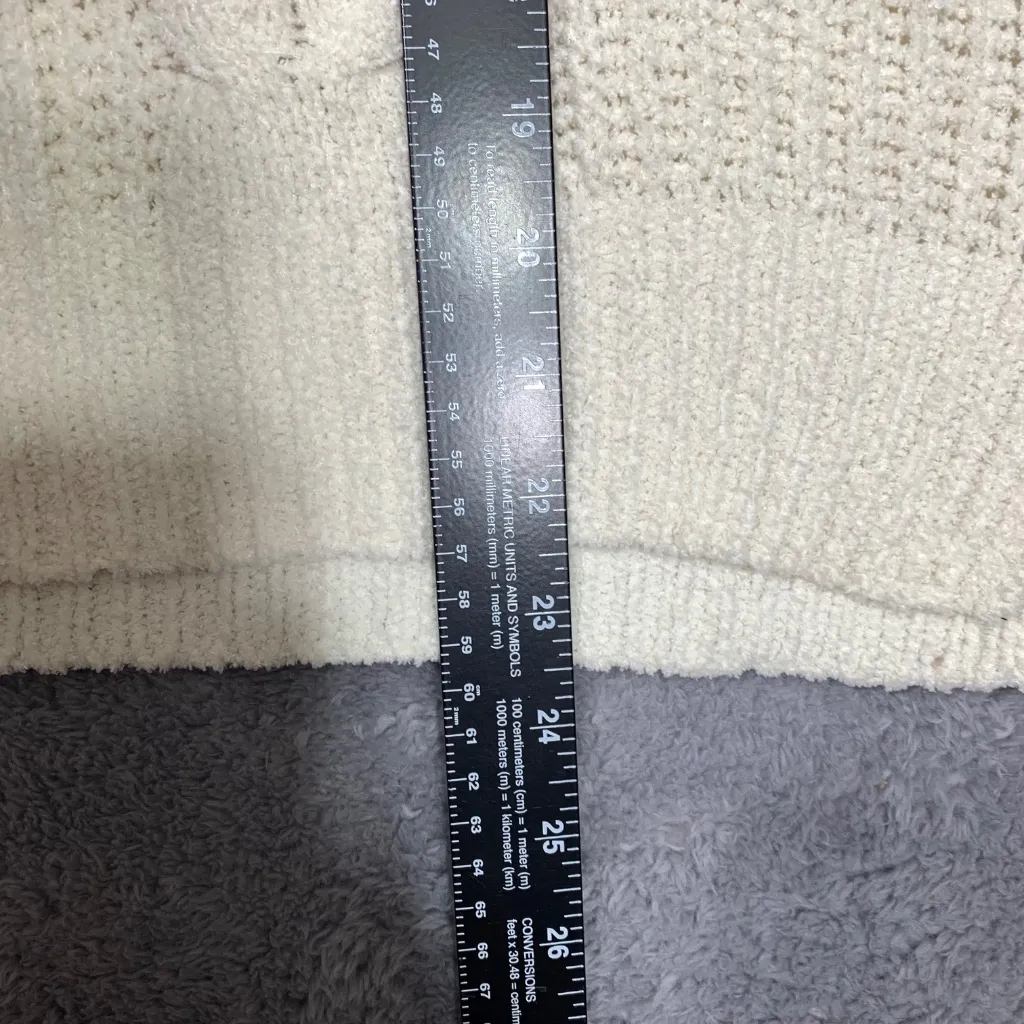 Moral Fiber Women’s Cream Cable Knit Turtleneck Sweater Size M Polyester Chunky - Image 4