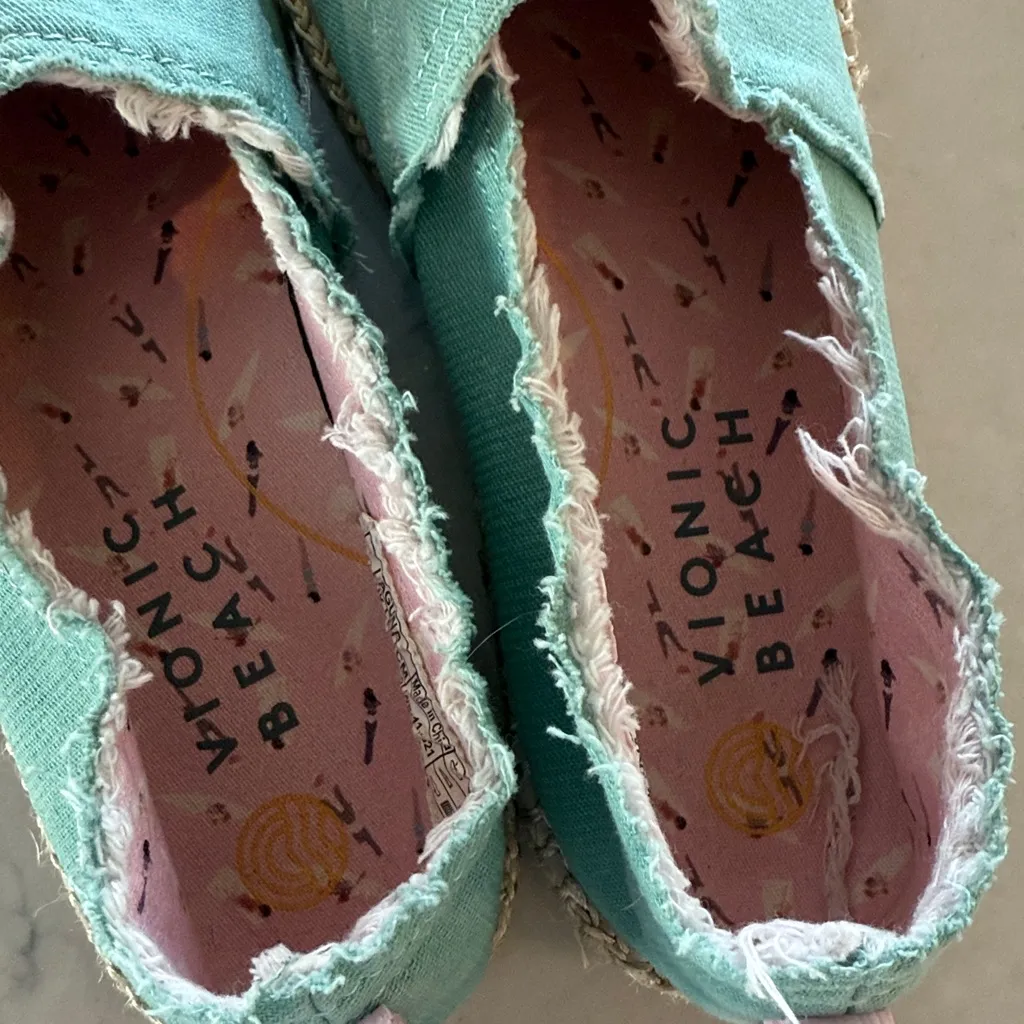 Vionic Beach Teal Espadrille Slip - Image 6