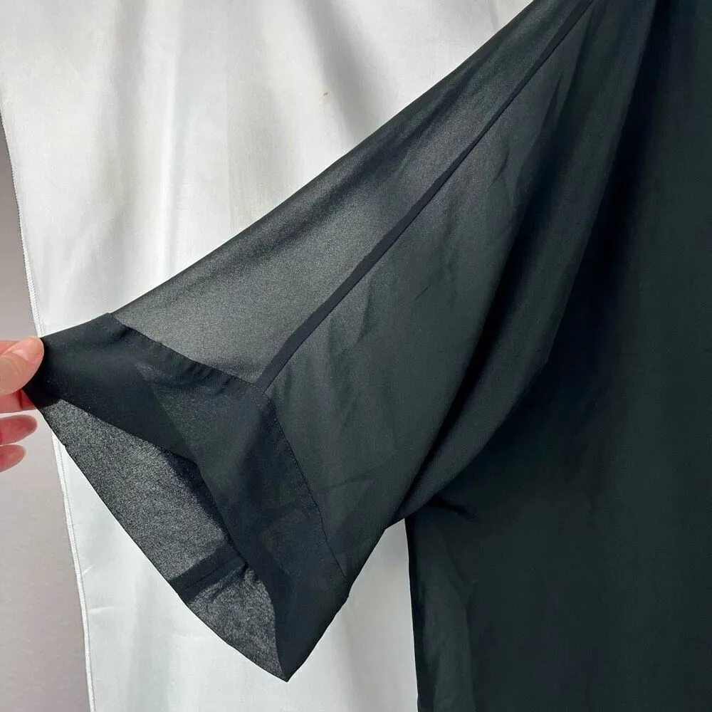 EST. 1946 Black Flowy Blouse Gold Ring Accents XL - Image 3