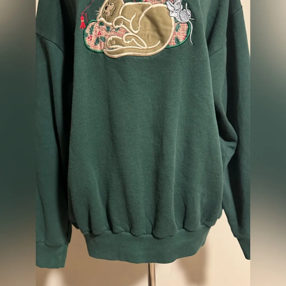 EUC MZC Sportswear Energy Green and Red Holiday Cat Embroidered Sweater size 2X - Image 4