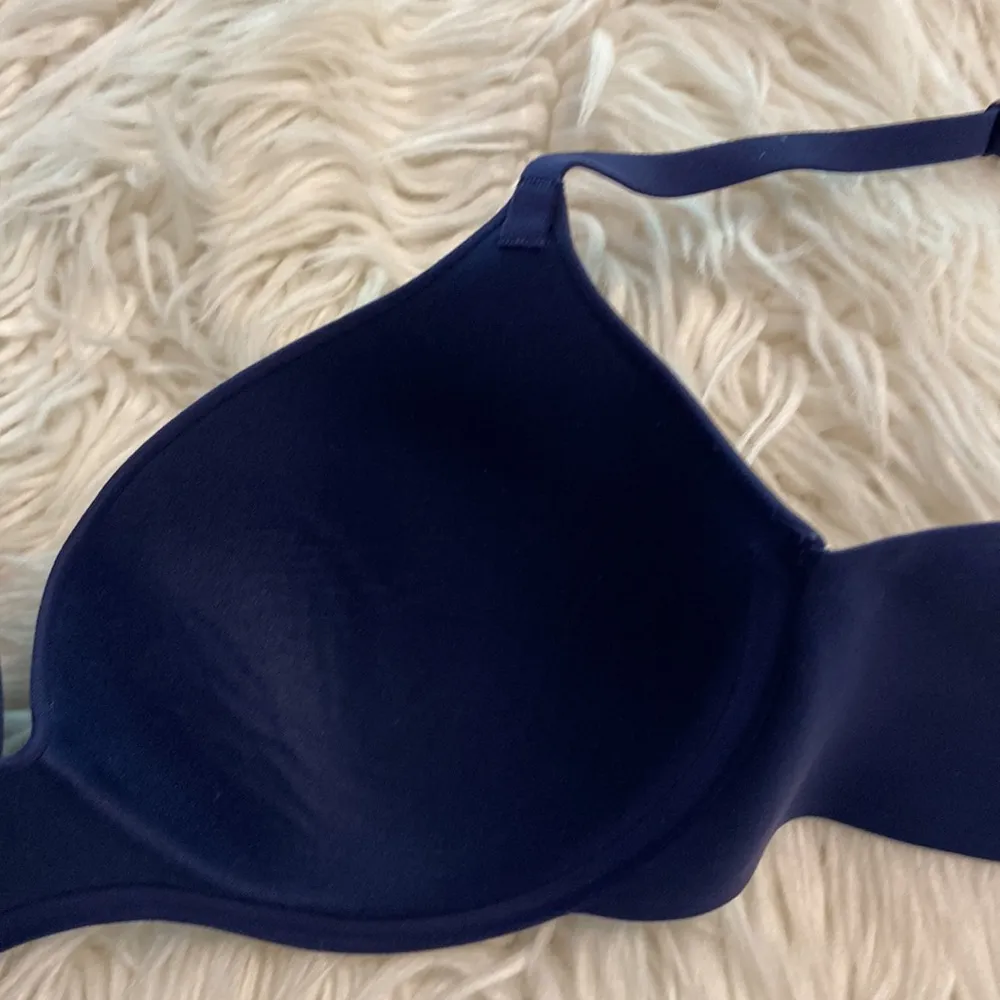 Victoria Secret Lined Demi Bra navy blue excellent condition see photos - Image 7