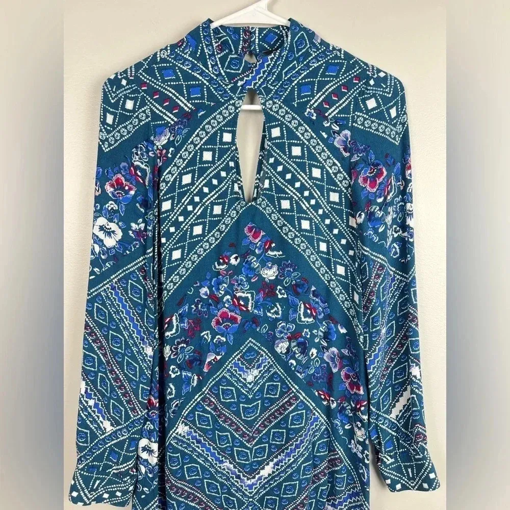 Express Cobalt Blue floral print key hole long sleeve dress‎ size XS - Image 5
