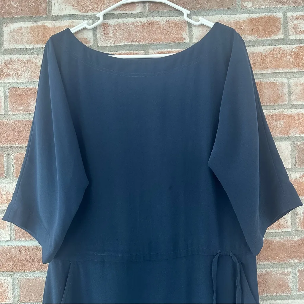 St. John Navy Tie Drop Blouson Waist Dress Women’s 6 Half Sleeves Classic - Image 2