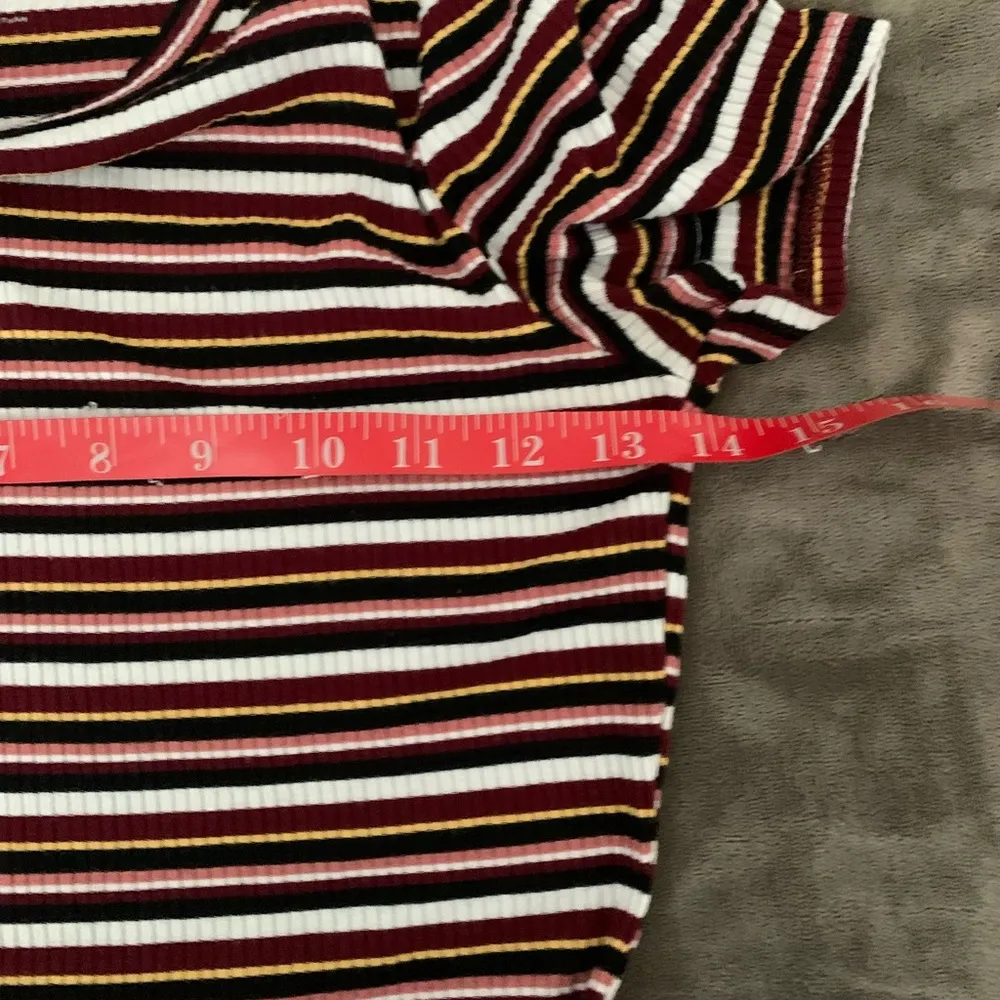 Hollister Slim Tee striped short sleeve bodysuit size XS - Image 3