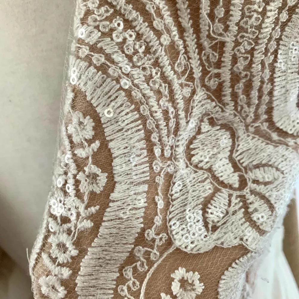 R & M Richards 3/$15  Embroidered Gown in Nude/Ivory *Small Stains* - Image 8