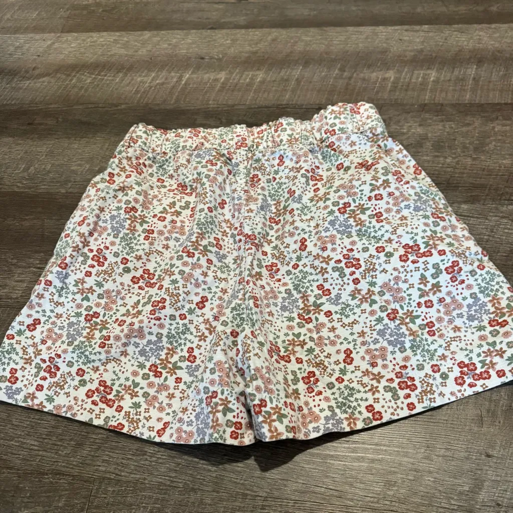 Levi’s Strauss Signature Floral Shorts - Image 5